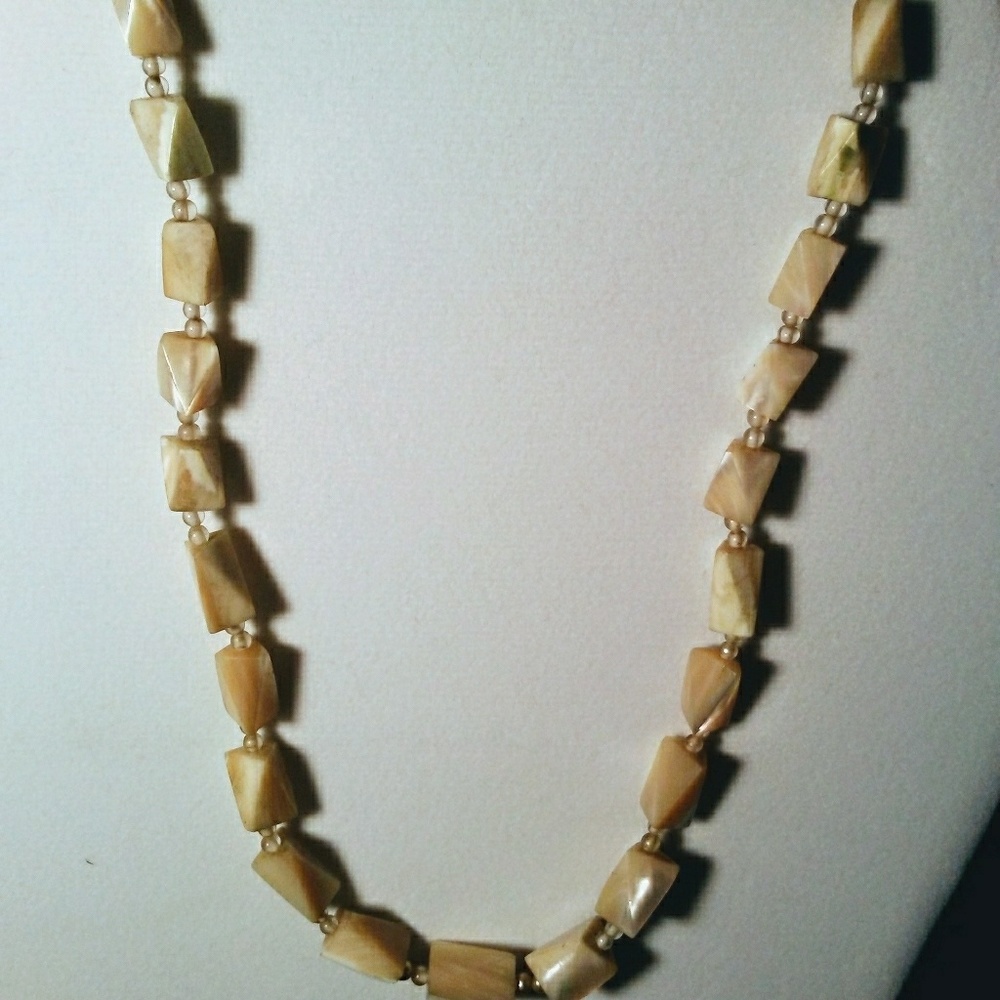 Vintage Mother of Pearl necklace